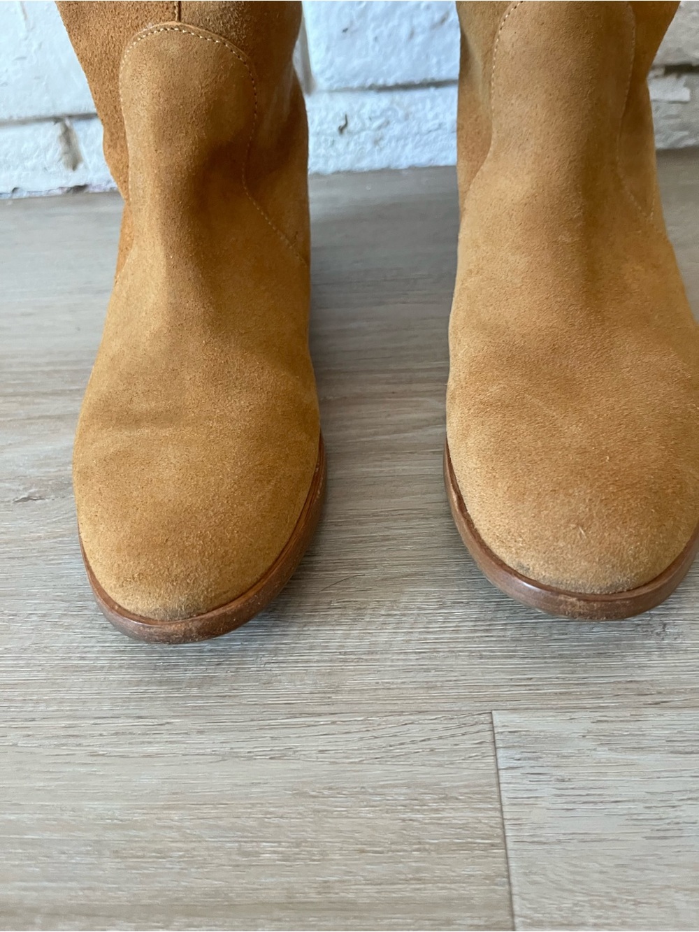 Sergio Rossi Chestnut Tan Suede Boot 38.5 - Picture 7 of 10
